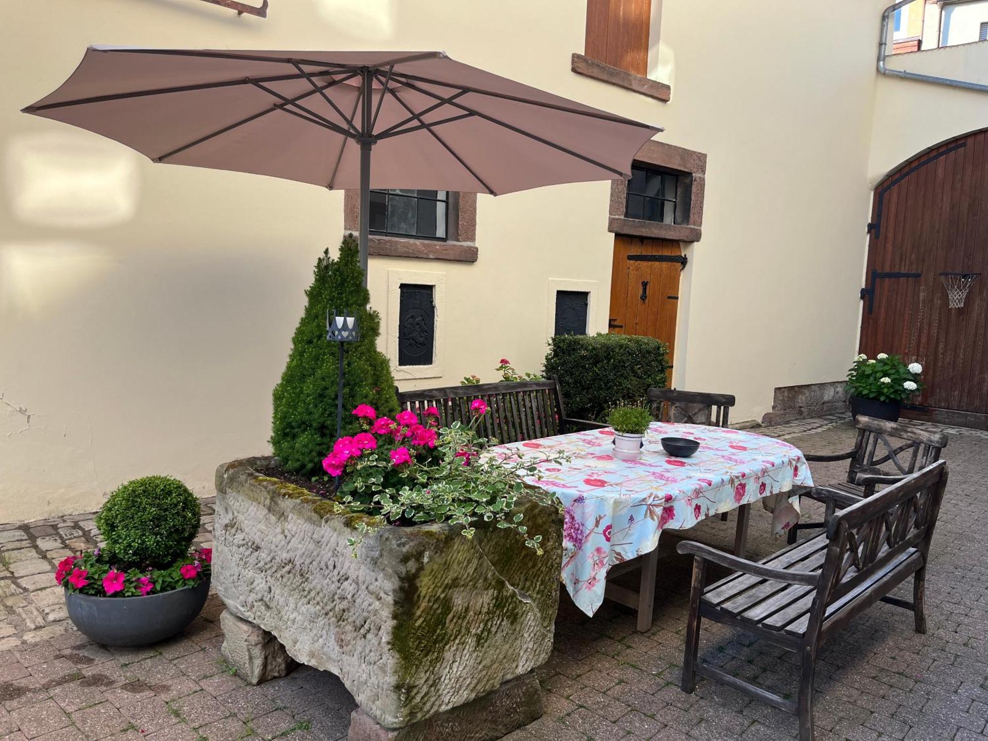Apartment Van Ess Hof - Altstadt Варбург Екстериор снимка